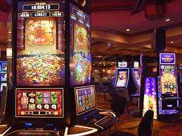 Antarmuka permainan live dealer Yggdrasil dengan kualitas HD pada perangkat mobile
